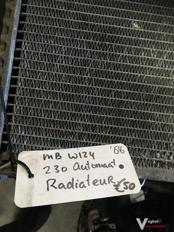 Mercedes w124 230 1986  automaat Radiateur beschikbaar voor biedingen