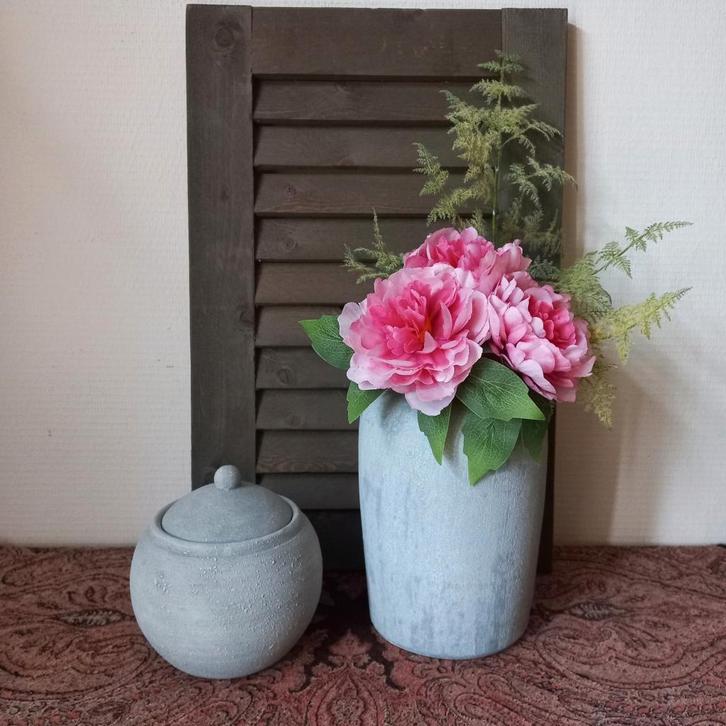 prachtige 2 delige SET compleet met BLOEMEN, Huis en Inrichting, Woonaccessoires | Kunstplanten en Kunstbloemen, Nieuw, Binnen