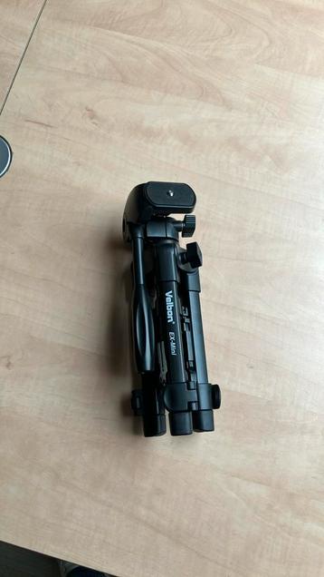 Velbon Ex-mini statief beschikbaar voor biedingen