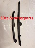 Kettinggeleiders Suzuki Burgman 400 12771-14F00-000 Gebruikt, Motoren, Ophalen of Verzenden, 50ccscooterparts, Info@50cc-scooterparts.nl