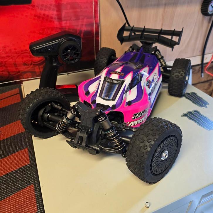 Arrma typhon 3s clipless BLX, Hobby en Vrije tijd, Modelbouw | Radiografisch | Auto's, Zo goed als nieuw, Auto offroad, Elektro