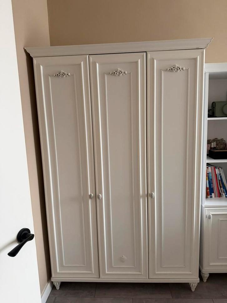 Meisjes slaapkamer set, Huis en Inrichting, Slaapkamer | Complete slaapkamers, Zo goed als nieuw, Eenpersoons, Ophalen