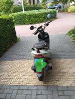 Scooter helmplicht.., Ophalen