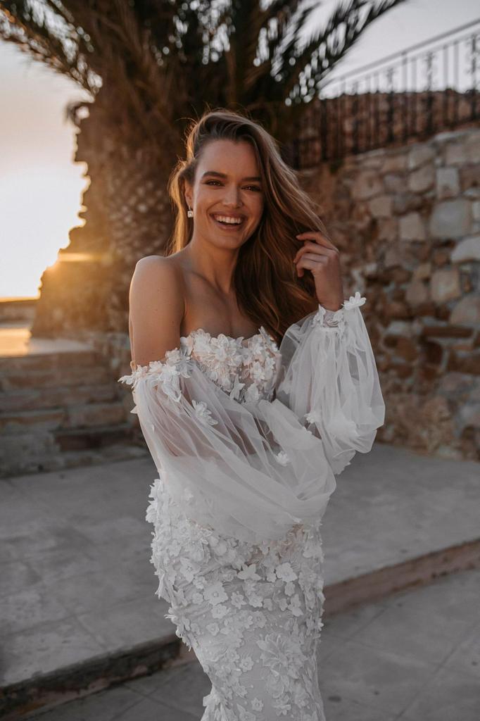 Nieuwe Milla Nova Persa trouwjurk, Kleding | Dames, Trouwkleding en Trouwaccessoires, Nieuw, Trouwjurk, Wit, Ophalen