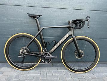 Sensa Giulia Evo Integrale ultegra Di2 12 speed vol carbon beschikbaar voor biedingen