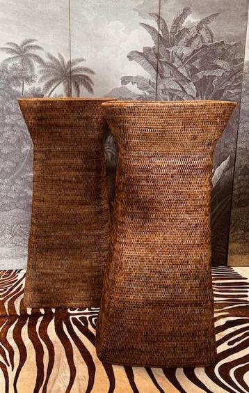 SET 2 BIRMA MYANMAR ROTAN RIET RATTAN ZUILEN PILAREN FLAMANT beschikbaar voor biedingen