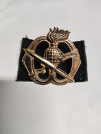 Baretembleem Korps Commando Troepen, Verzamelen, Ophalen of Verzenden, Landmacht, Nederland, Embleem of Badge