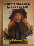 Te koop: Poppen maken in zes lessen - Niesje Wolters- van B, Ophalen of Verzenden, Gelezen, Poppen maken, Niesje Wolters- van B