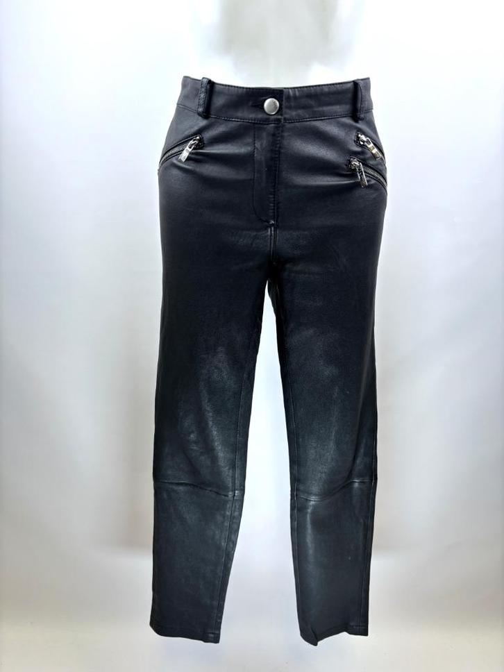 ARMA zwart stretch echt leer broek  Maat 42/44, Kleding | Dames, Broeken en Pantalons, Zo goed als nieuw, Maat 42/44 (L), Zwart