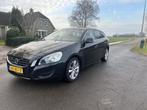 Volvo V60 2.4 D5 AUT R-Design PDC 215PK (bj 2012, automaat), Auto's, Volvo, Automaat, Euro 5, Zwart, Diesel