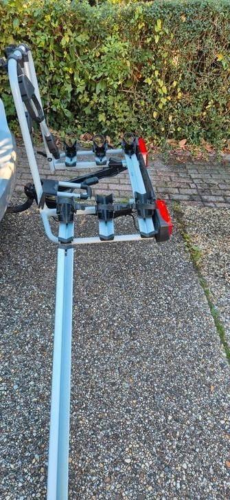 Altera Strada sport M3 voor 3 fietsen met oprijgoot beschikbaar voor biedingen