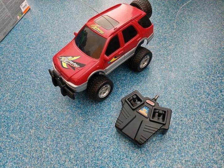 AGITATOR Terreinauto 4 WD met RC /afstandsbediening., Kinderen en Baby's, Speelgoed | Speelgoedvoertuigen, Zo goed als nieuw, Afstandsbediening