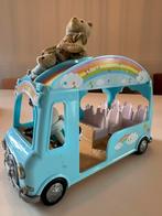 Sylvanian Families Bus + Familie, Ophalen of Verzenden, Zo goed als nieuw, Jongen of Meisje