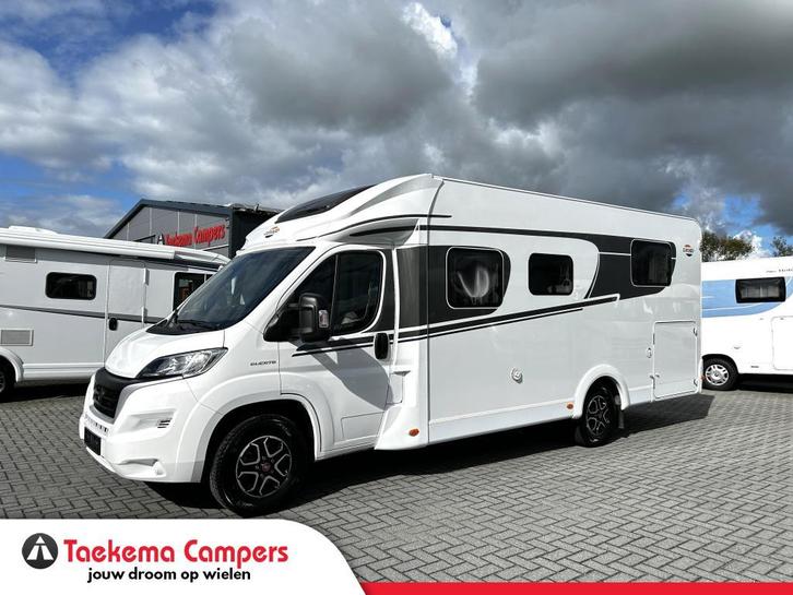 Carado T447 Queensbed/hefbed/9-traps automaat/BTW/2022, Caravans en Kamperen, Campers, Bedrijf, tot en met 5, Half-integraal, Carado