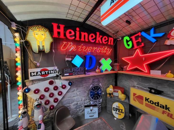 Neon reclame verlichting, lichtreclame, lichtbakken., Verzamelen, Merken en Reclamevoorwerpen, Zo goed als nieuw, Lichtbak of (neon) lamp