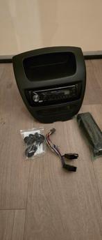 Nette pioneer autoradio met bluetooth +frame c1 aygo 107, Auto diversen, Autoradio's, Ophalen of Verzenden, Gebruikt