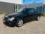 Mercedes-Benz E220 CDI Avantgarde Sedan AUT 2008 Zwart, Auto's, Automaat, Achterwielaandrijving, Zwart, 4 cilinders