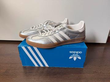 Adidas Gazelle Indoor Zilver Metallic - Maat 45,5 beschikbaar voor biedingen