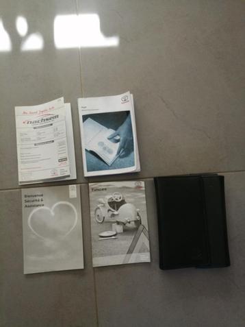 Compleet mapje boekjes TOYOTA AYGO  AB10  2005/2014(frans) beschikbaar voor biedingen