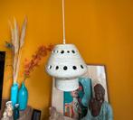 Retro Keramische Hanglamp met Gaten, Huis en Inrichting, Lampen | Hanglampen, Ophalen of Verzenden, Gebruikt, Overige materialen