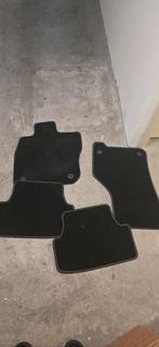 Golf 8 r-line mattenset origineel, Ophalen of Verzenden, Gebruikt