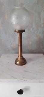 Kandelaar met glazen bewerkte  bol, Ophalen, Overige materialen, Minder dan 25 cm