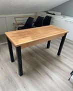 Bureau / tafel 136,5 x 60 cm, 100 tot 150 cm, Gebruikt, Rechthoekig, 50 tot 75 cm