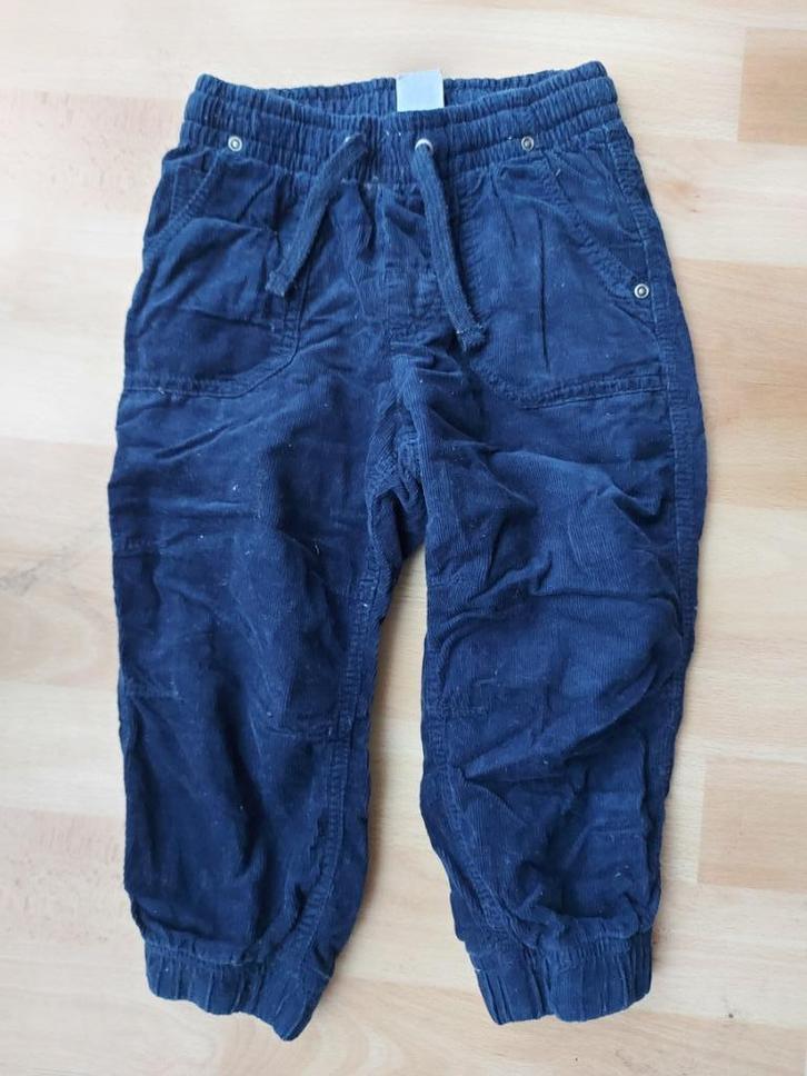 donkerblauwe gevoerde broek, maat 92, Kinderen en Baby's, Kinderkleding | Maat 92, Zo goed als nieuw, Jongen, Broek, Ophalen of Verzenden