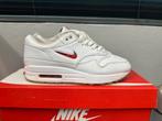 Nike air max 1 jewel red ruby size 38, Kleding | Dames, Schoenen, Ophalen of Verzenden, Zo goed als nieuw, Rood, Sneakers of Gympen