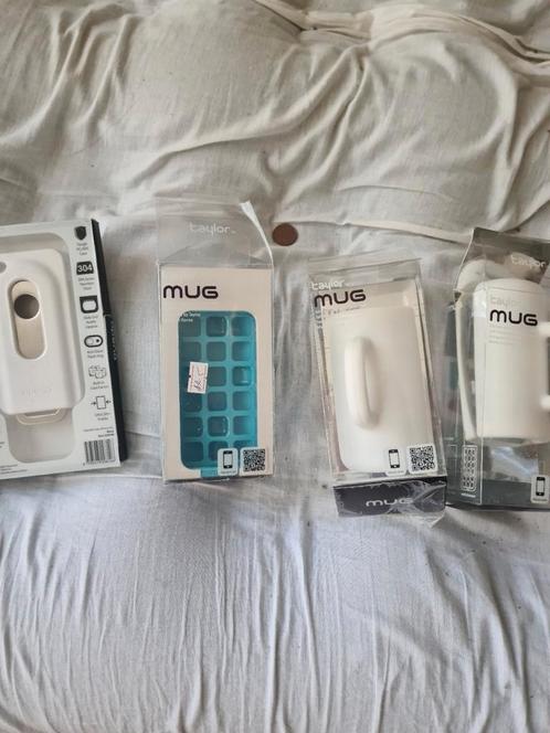 NIEUW!!! 4x I-Phonehouders voor 4S., Telecommunicatie, Mobiele telefoons | Apple iPhone, Nieuw, iPhone 4S, Ophalen of Verzenden