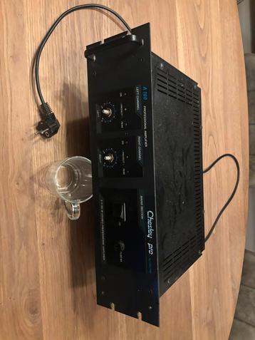 Chester Pro PA-180 Professionele Eindversterker – 2x180W beschikbaar voor biedingen