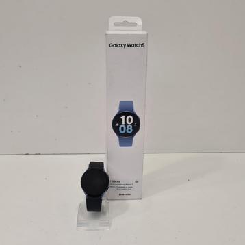Samsung Galaxy Watch 5 44mm Compleet in Doos in Nette Staat beschikbaar voor biedingen