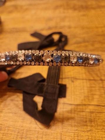 Mooi zadel sierraad  beschikbaar voor biedingen