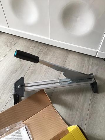 Zgan Wolfcraft LC 600 laminaatsnijder beschikbaar voor biedingen