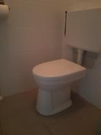 toilet / wc met aansluiting OA en stortbak, Doe-het-zelf en Verbouw, Sanitair, Ophalen, Gebruikt, Toilet