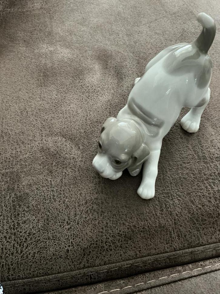 Schattig Hondenbeeldje, Verzamelen, Beelden en Beeldjes, Zo goed als nieuw, Dier, Ophalen of Verzenden