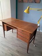 Vintage jaren 50 bureau - €30 - PER DIRECT OP TE HALEN, Huis en Inrichting, Bureaus, Ophalen, Gebruikt