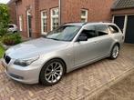 BMW 5-Serie 523i E61 Touring / Youngtimer / Trekhaak, Achterwielaandrijving, 1800 kg, Zwart, Navigatiesysteem