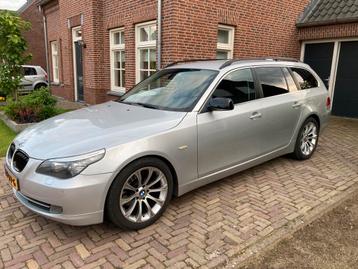 BMW 5-Serie 523i E61 Touring / Youngtimer / Trekhaak beschikbaar voor biedingen