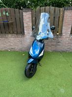 Snorscooter 50cc 4takt, Fietsen en Brommers, Scooters | SYM, Ophalen, Overige modellen, Zo goed als nieuw, Benzine