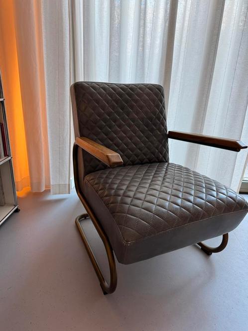 Lederen fauteuil edward swing Lifestyle, Huis en Inrichting, Fauteuils, Zo goed als nieuw, Metaal, 75 tot 100 cm, Ophalen