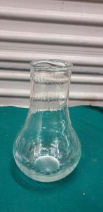 Vaas van geslepen glas, Huis en Inrichting, Woonaccessoires | Vazen, Ophalen of Verzenden, 'T Olde Gre-j, Info@toldegrej.nl, Endepoelstraat 20f Didam