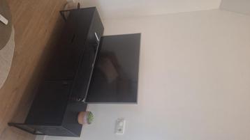 Prachtige zwarte WOOOD tv-meubel - zo goed als nieuw!