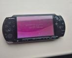 Psp 3000 met veel voorgeïnstalleerde spellen en nieuw scherm, Spelcomputers en Games, Spelcomputers | Sony PSP, Ophalen of Verzenden