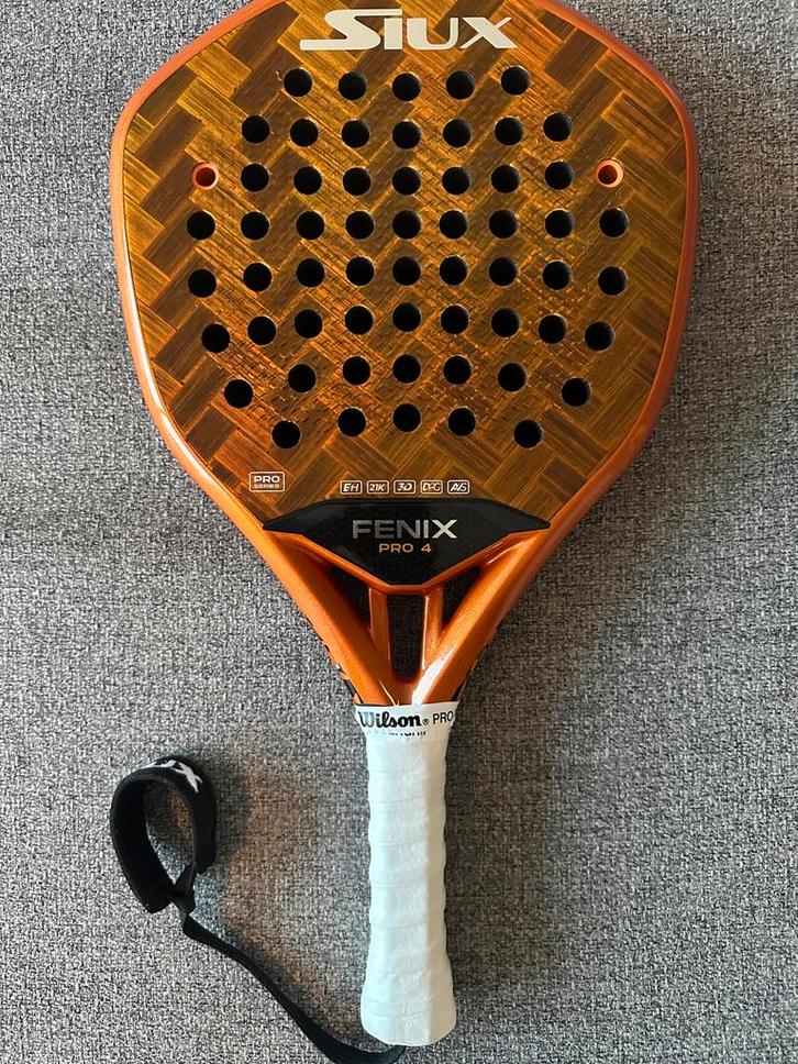 Siux Fenix Pro 4 Padelracket, Sport en Fitness, Padel, Zo goed als nieuw, Padelracket, Ophalen