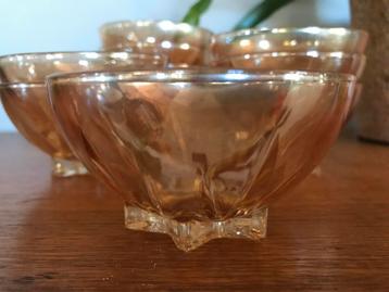 13 vintage jaren 50 dessert schaaltjes persglas parelmoer beschikbaar voor biedingen