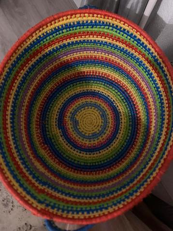 Marrokaanse rieten mand beschikbaar voor biedingen