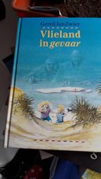 Vlieland in gevaar kinderboek, Ophalen of Verzenden, Gelezen