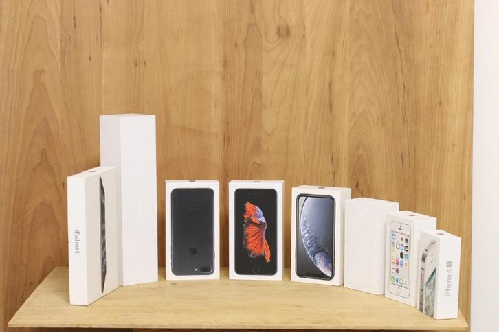 Apple iphone Apple watch doosjes, Telecommunicatie, Mobiele telefoons | Apple iPhone, Gebruikt, 64 GB, Grijs, Ophalen of Verzenden