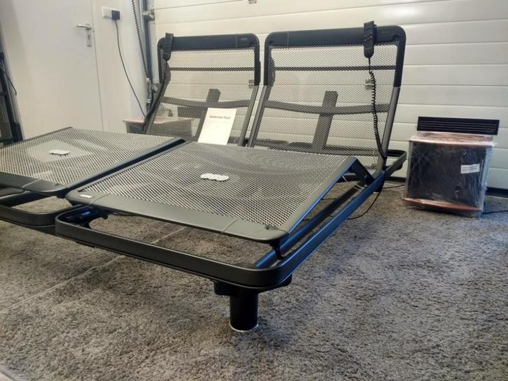 Prachtige Auping Royal M2! Gratis bezorgen en monteren!, Huis en Inrichting, Slaapkamer | Bedden, Zo goed als nieuw, Tweepersoons